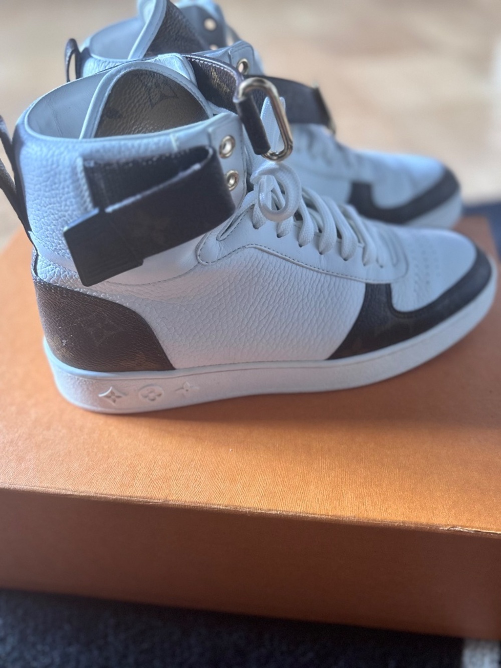 Authentic Women’s Louis Vuitton High Top Sneakers - Picture 2 of 10
